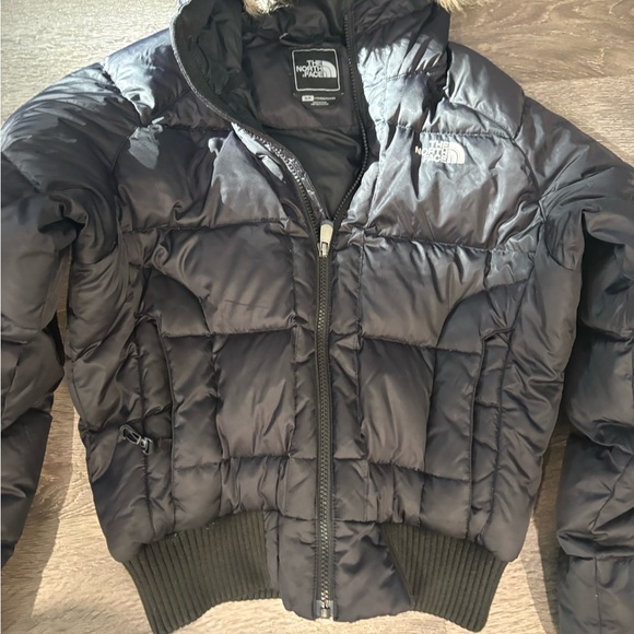 The North Face Women's Black Jacket - Picture 9 of 10